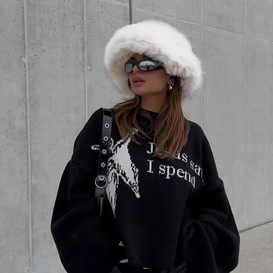 Faux Fur Bonnet: Y2K Elegance in Winter Couture